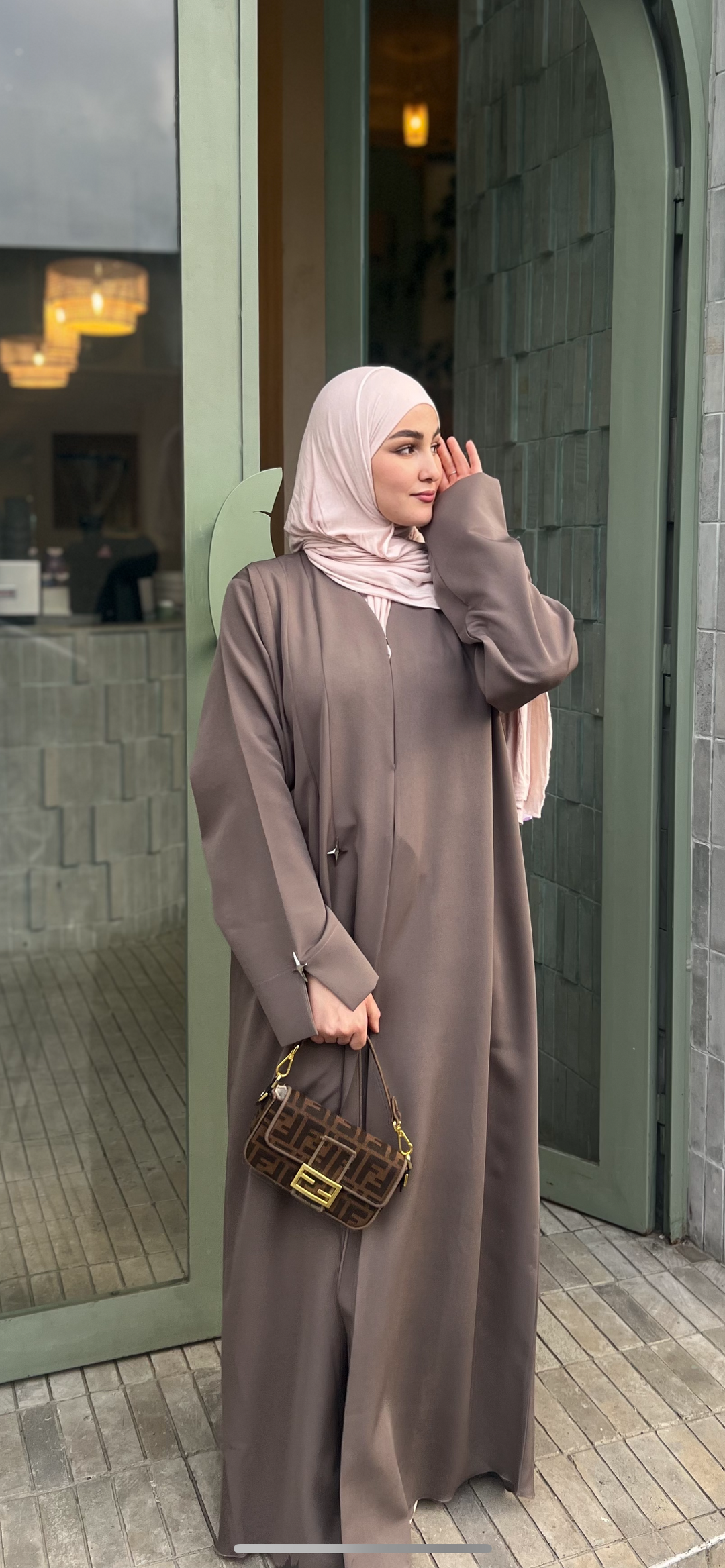 عباية نجمة