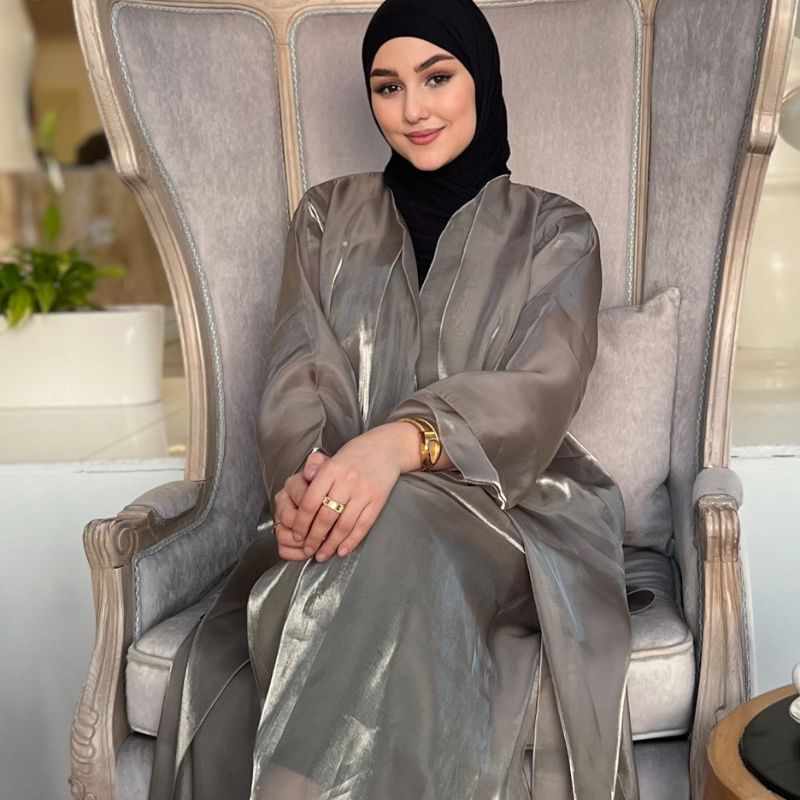 عباية سرور